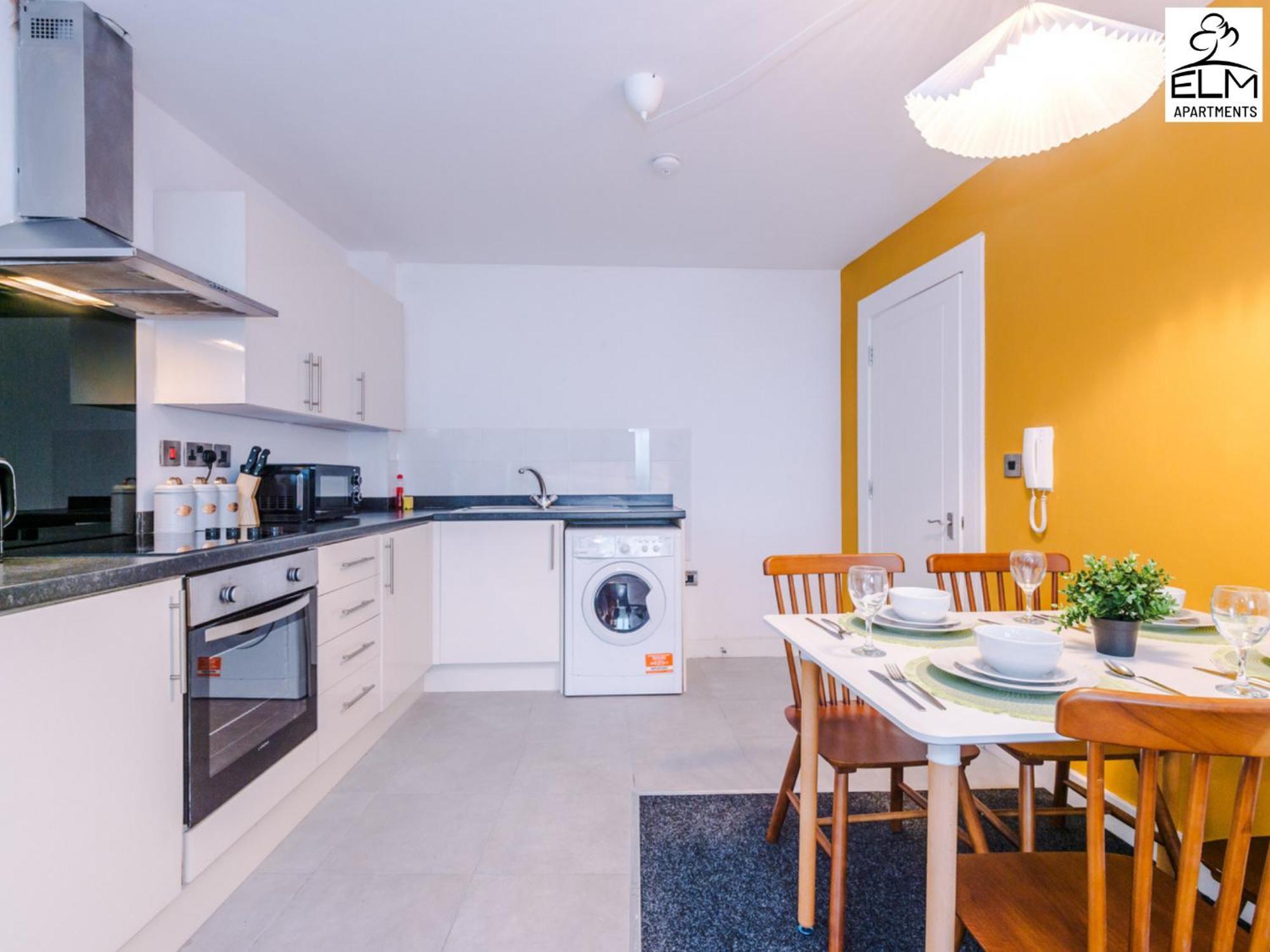 Elm Aparthotel , Collection Of Apartments Available Near Media City , Free Parking Manchester Exteriör bild
